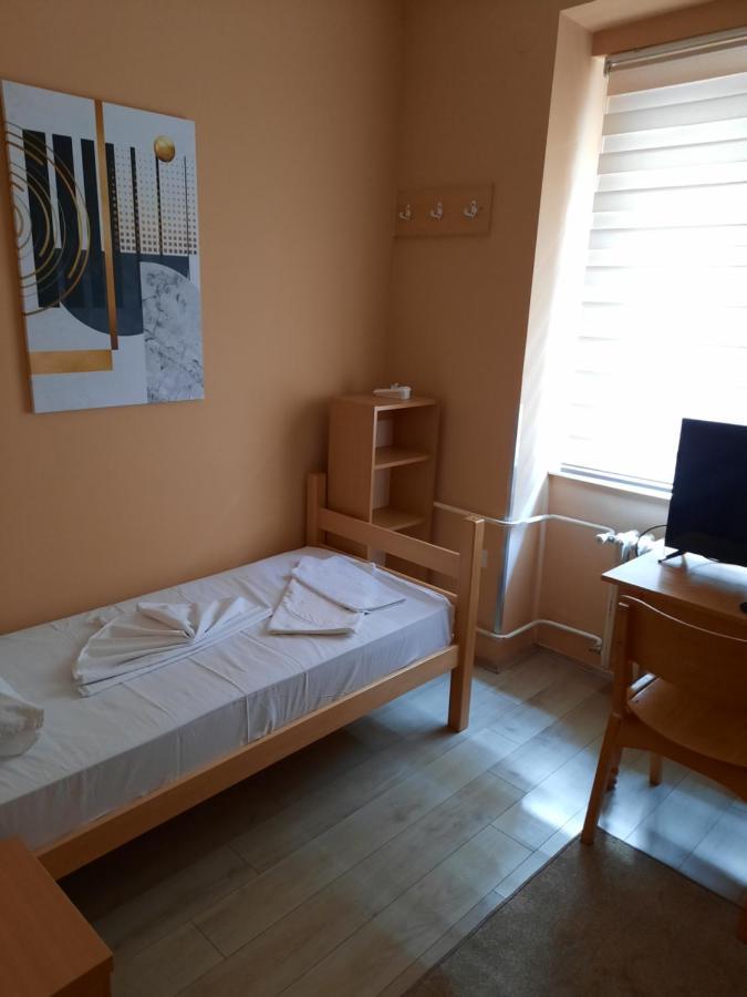 Petar Drapsin Hostel Белград Экстерьер фото